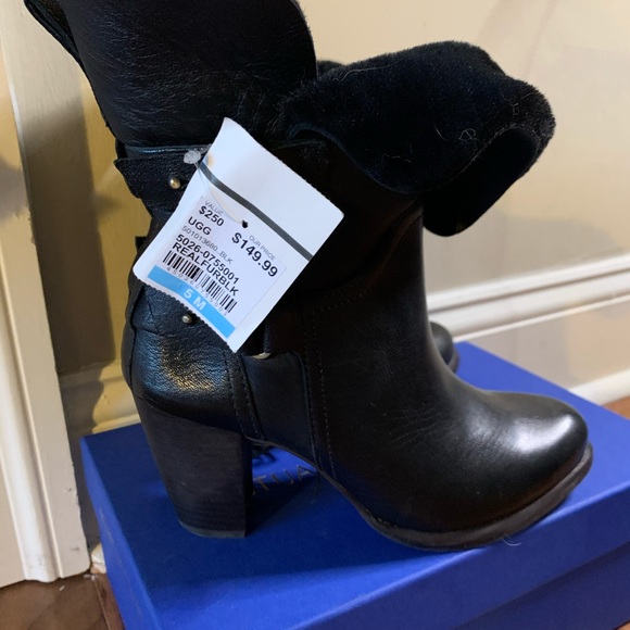 NWT Ugg Leather boot with fur lining size 5 - Picture 3 of 4